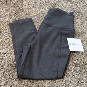 Beyond Yoga Spacedye Leggings size large NWT